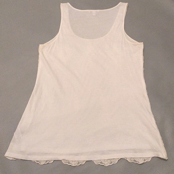 🎁 EXPRESS Vintage Top w/ Exquisite Front Overlay of Tulle, Sequins & Embroidery - Picture 2 of 14